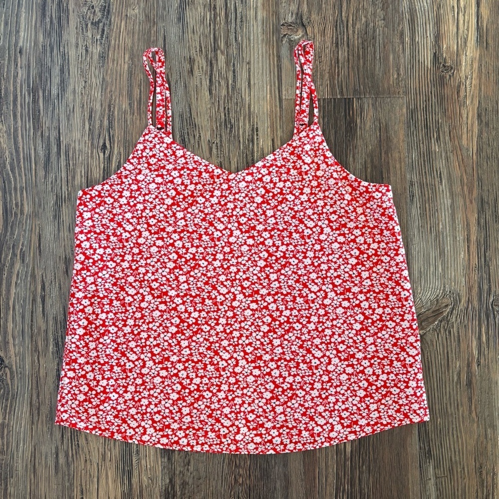 Skies Are Blue Floral Cami Top Womens Medium Red White Blue Adjustable Straps